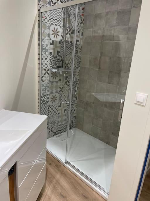 Maison 5 Chambres 3Sdb En Ville Avec Piscine Perigueux Luaran gambar