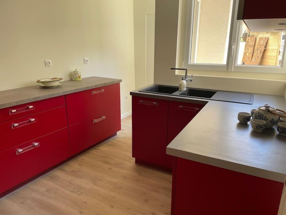 Maison 5 Chambres 3Sdb En Ville Avec Piscine Perigueux Luaran gambar