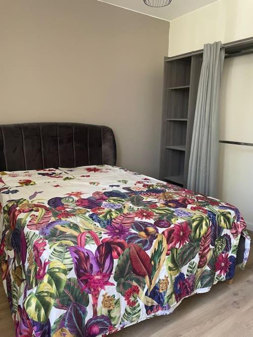 Maison 5 Chambres 3Sdb En Ville Avec Piscine Perigueux Luaran gambar