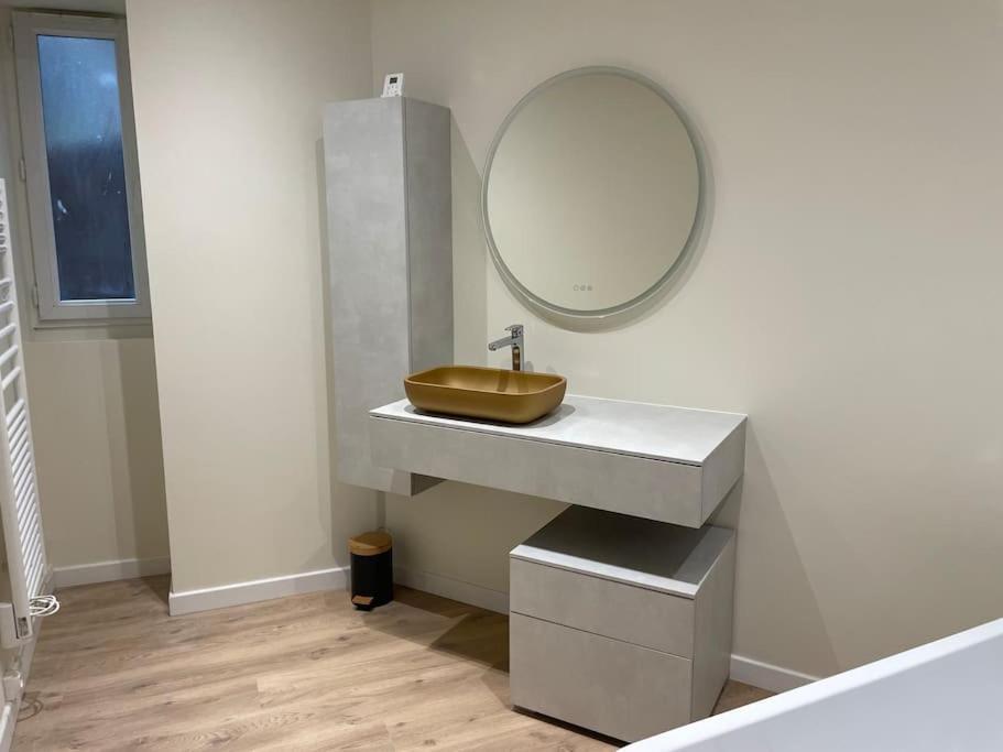 Maison 5 Chambres 3Sdb En Ville Avec Piscine Perigueux Luaran gambar
